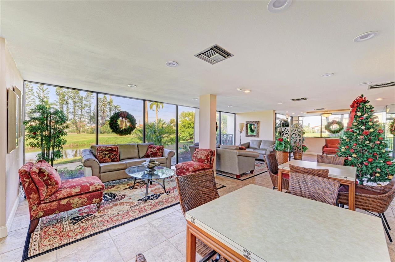 5700 Escondida Boulevard S, Unit 201, Saint Petersburg, FL 33715 Photo