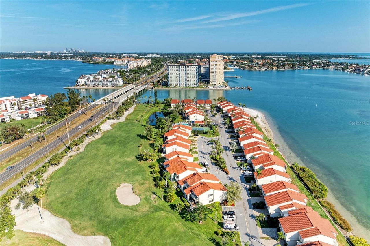 5700 Escondida Boulevard S, Unit 201, Saint Petersburg, FL 33715 Photo