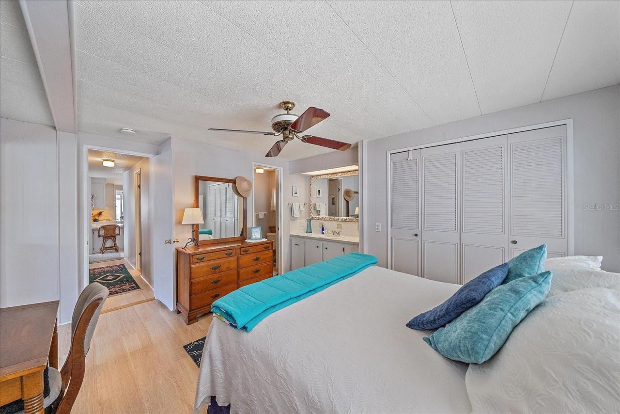 220 Bimini Drive, Palmetto, FL 34221 Photo