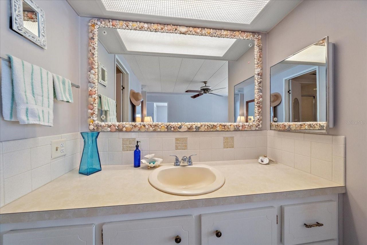 220 Bimini Drive, Palmetto, FL 34221 Photo