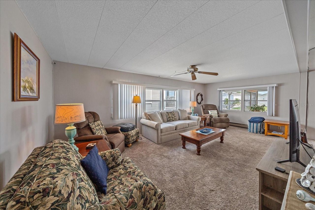 220 Bimini Drive, Palmetto, FL 34221 Photo