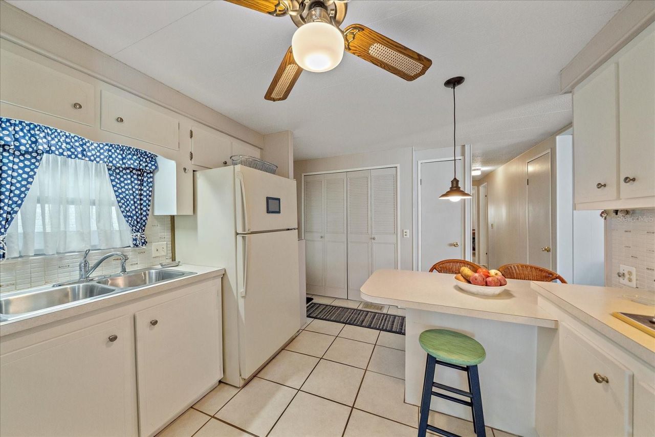 220 Bimini Drive, Palmetto, FL 34221 Photo