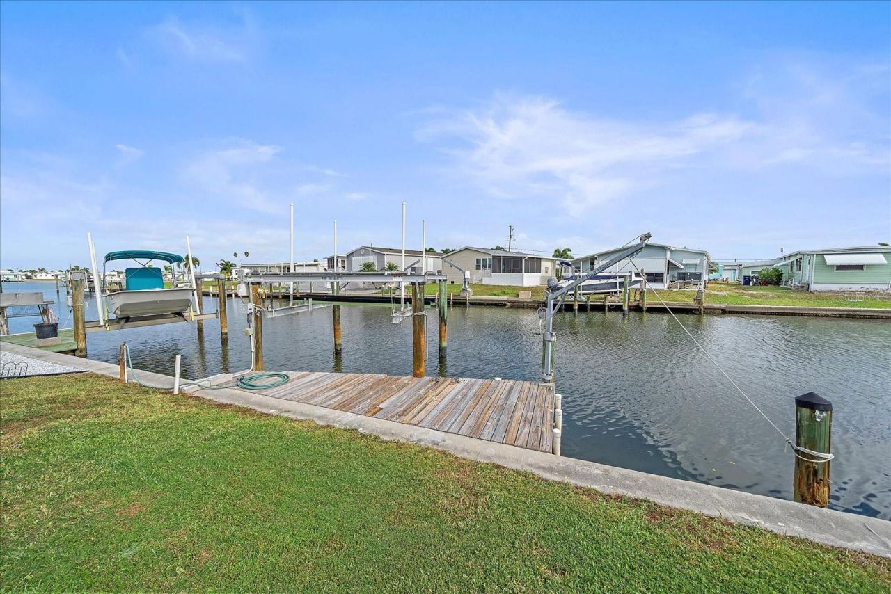 220 Bimini Drive, Palmetto, FL 34221 Photo