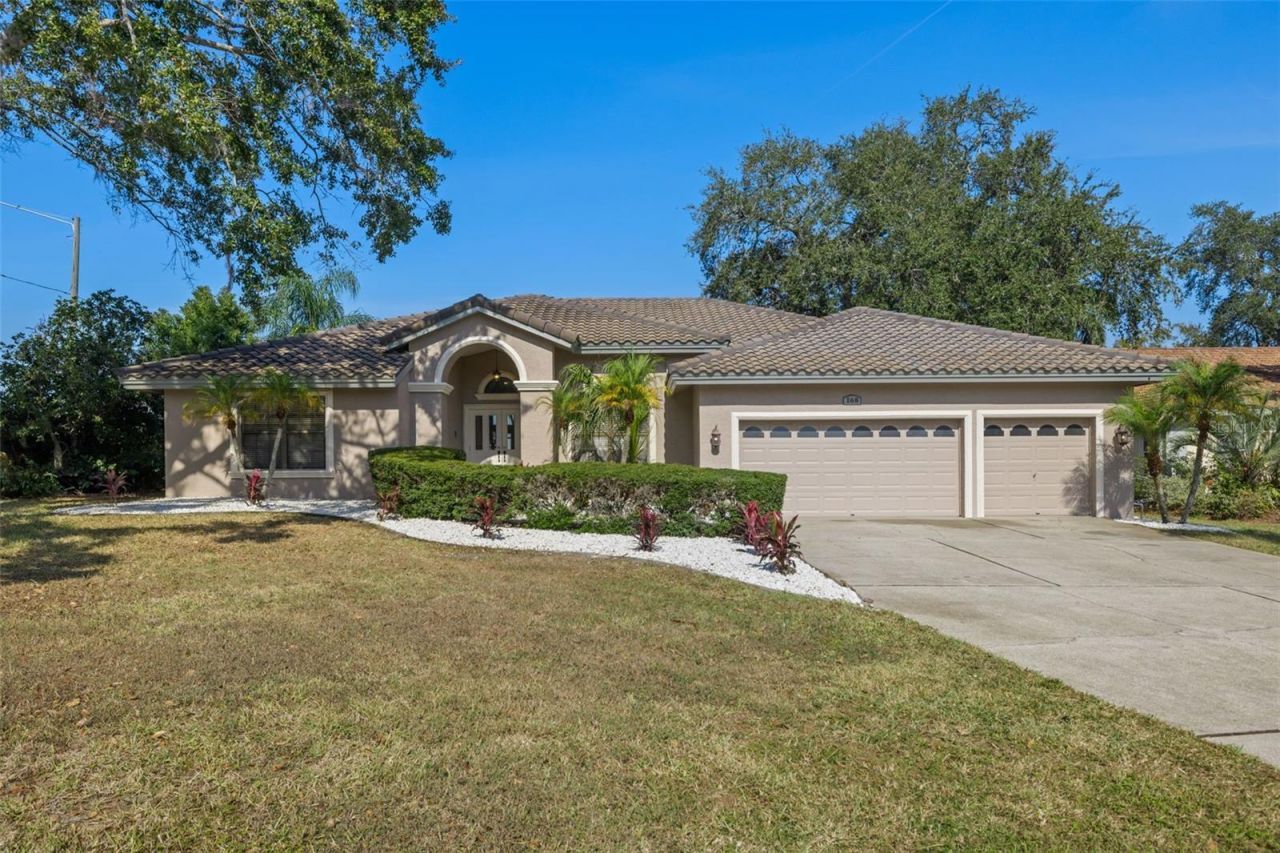 168 Woodcreek Drive N, Safety Harbor, FL 34695 Main Photo