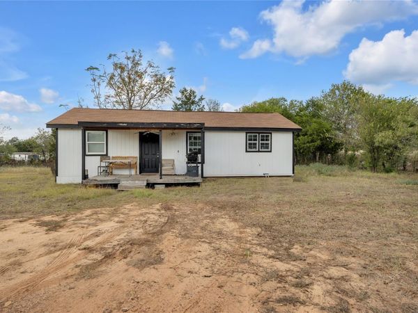 759 Green Valley DR, Bastrop, TX 78602
