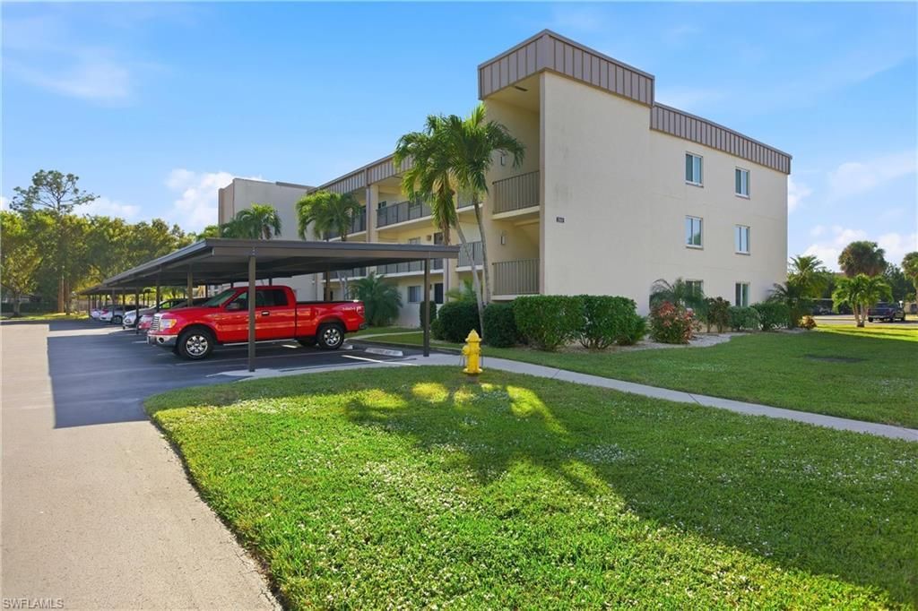 2111 Barkeley Ln, Unit 18, Fort Myers, FL 33907 Photo