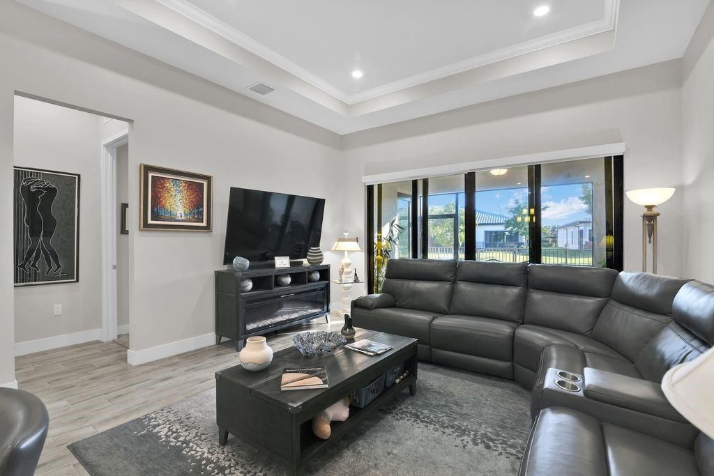 7524 N Blue Spring Drive, Parkland, FL 33067 Photo