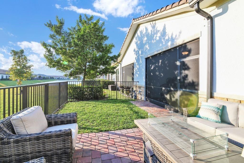 7524 N Blue Spring Drive, Parkland, FL 33067 Photo