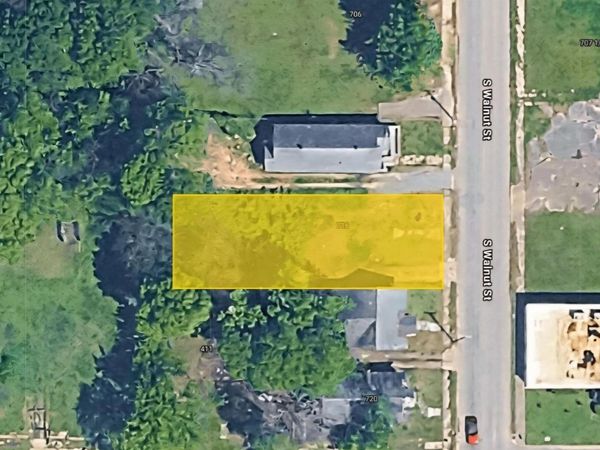 716 S Walnut Street, Pine Bluff, AR 71601