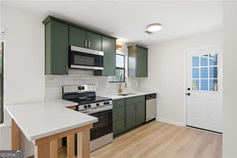 1760 Woodland Trail, Cumming, GA 30041 Main Photo