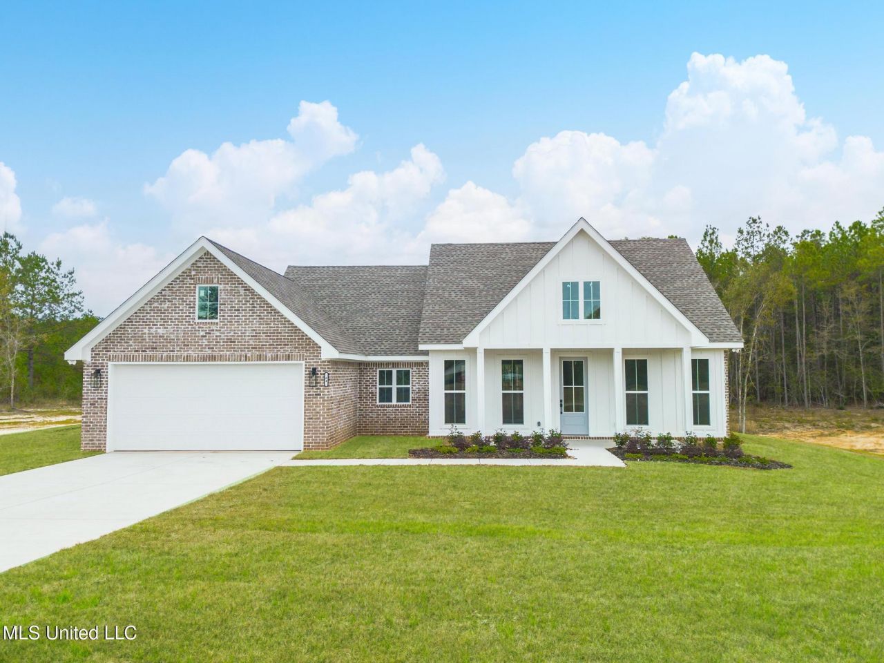 64 Clear Lake Road, Perkinston, MS 39573 Main Photo