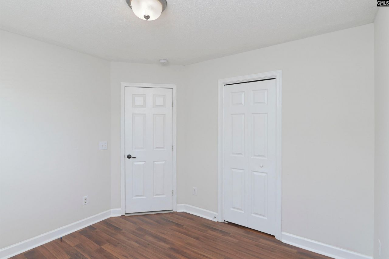 141 Rosewood Lane  Photo 14