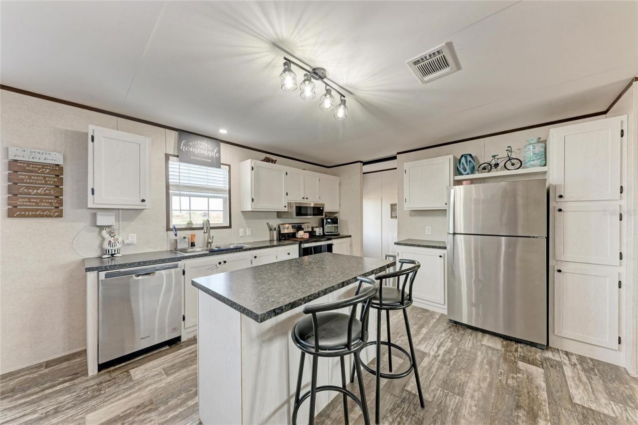 48331 Bermont Road, Punta Gorda, FL 33982 Photo