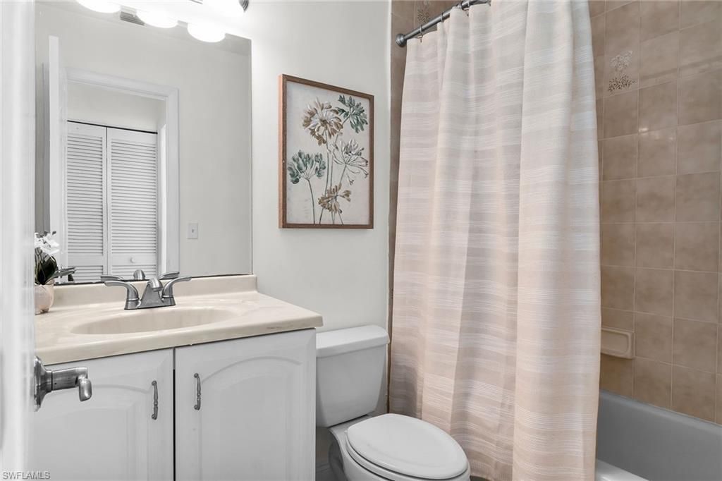835 W Elkcam Cir, Unit 205, Marco Island, FL 34145 Photo