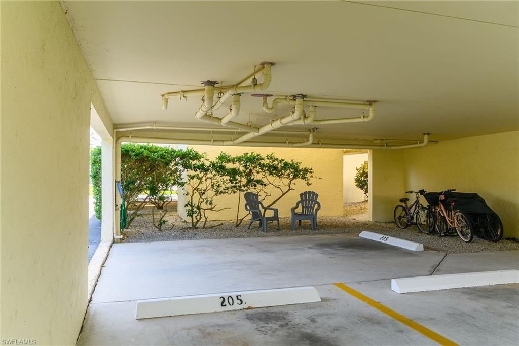 835 W Elkcam Cir, Unit 205, Marco Island, FL 34145 Photo