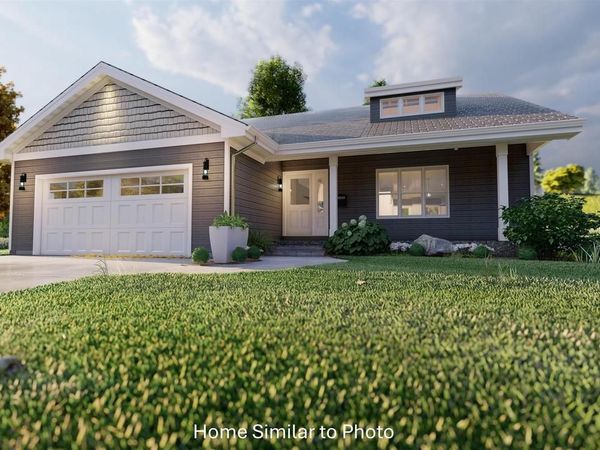 1926 HUFFCUTT LANE, Waupaca, WI 54981