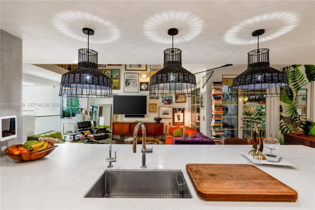 125 Jefferson Ave, Unit 119, Miami Beach, FL 33139 Photo