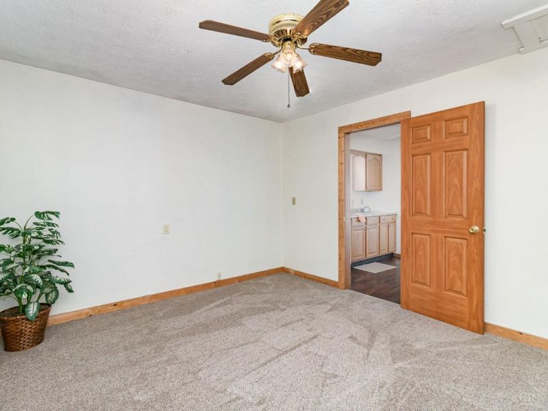 2271 St Rt 28, Goshen Twp, OH 45122 Photo 12