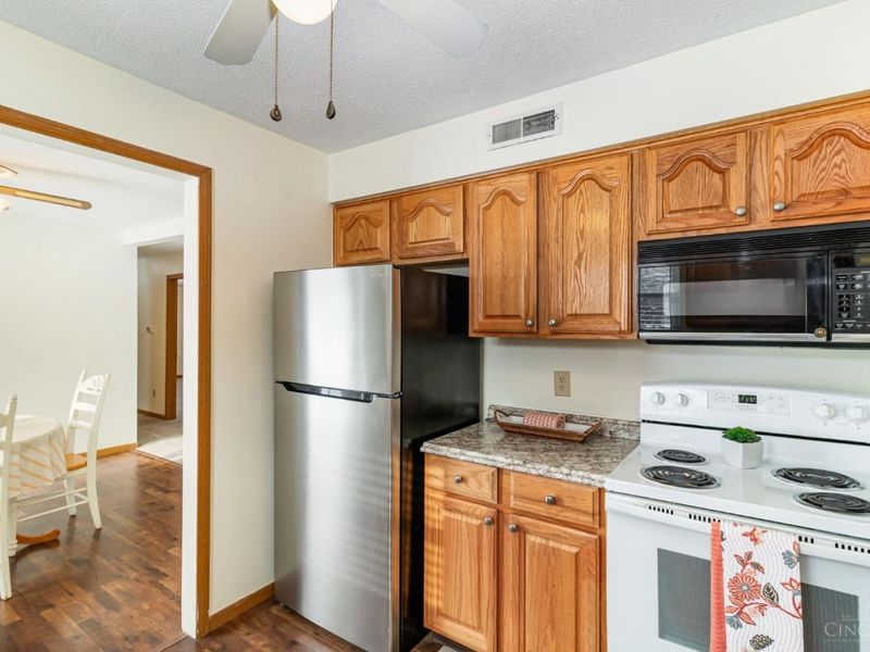 2271 St Rt 28, Goshen Twp, OH 45122 Photo 9