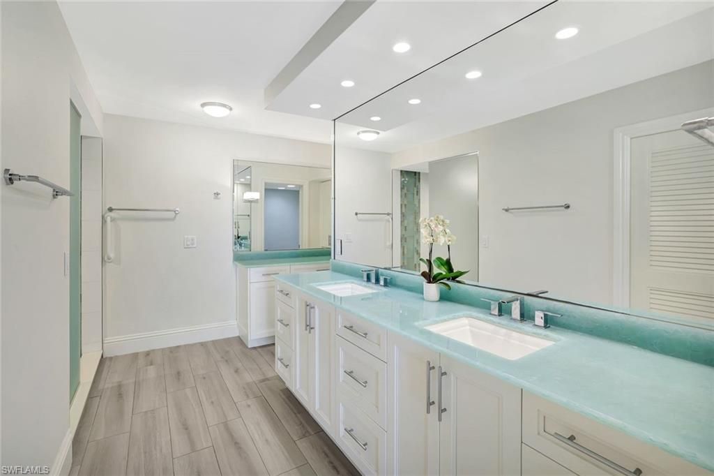 4401 Gulf Shore Blvd N, Unit C205, Naples, FL 34103 Photo