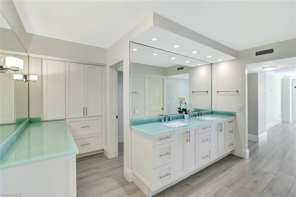 4401 Gulf Shore Blvd N, Unit C205, Naples, FL 34103 Photo