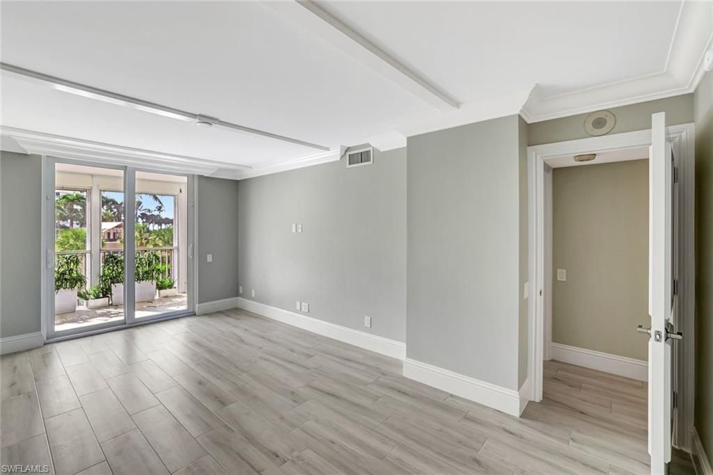 4401 Gulf Shore Blvd N, Unit C205, Naples, FL 34103 Photo