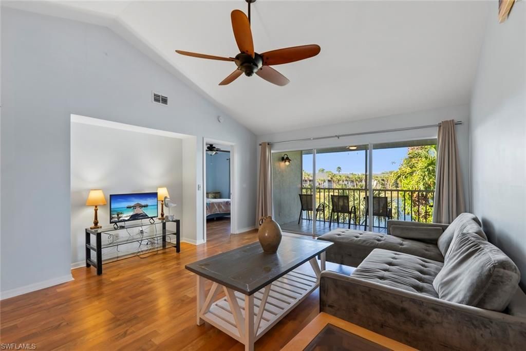 121 Gabriel Cir, Unit 1-108, Naples, FL 34104 Photo