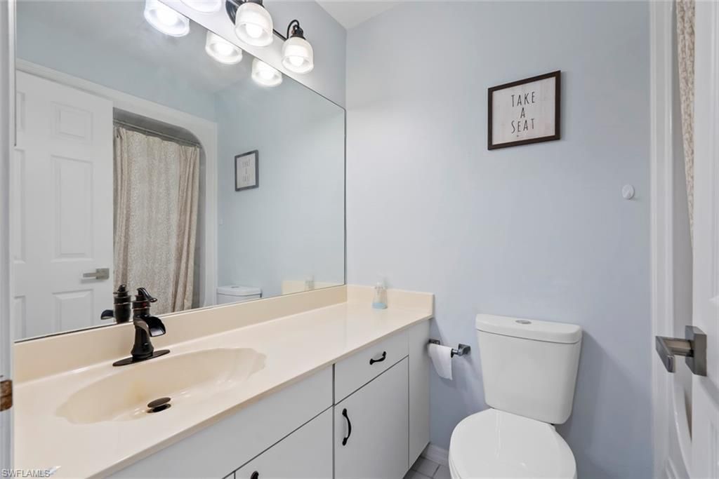 121 Gabriel Cir, Unit 1-108, Naples, FL 34104 Photo