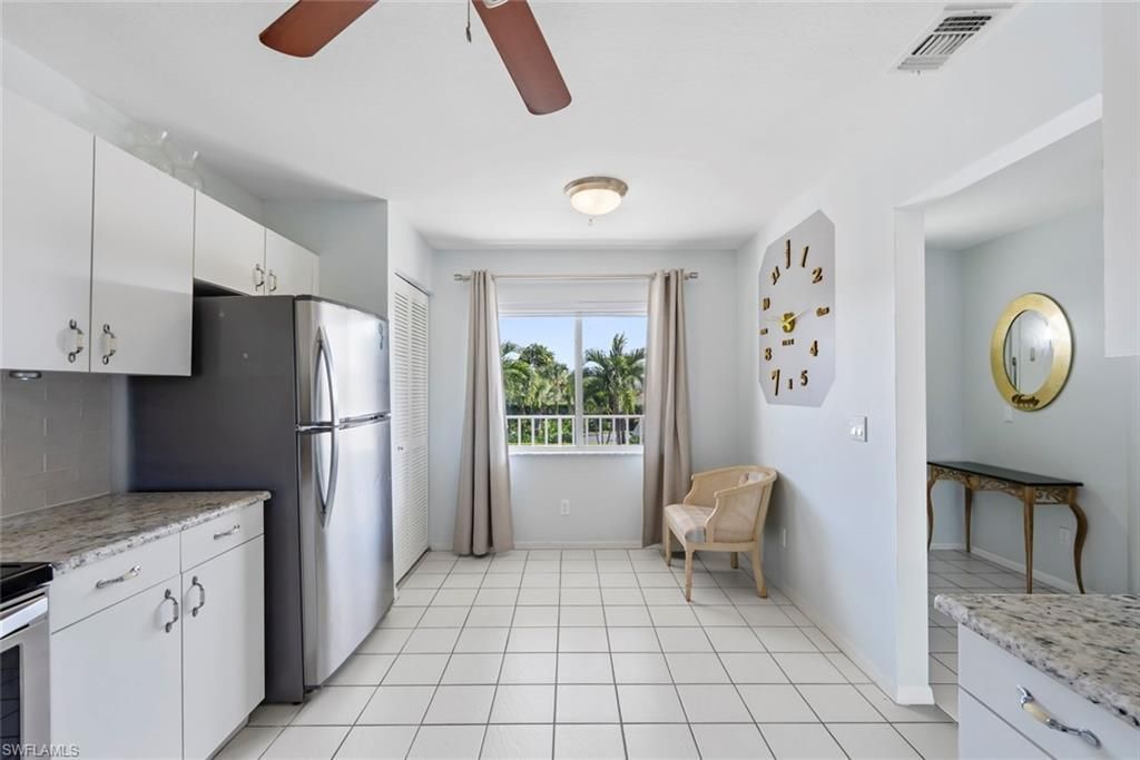 121 Gabriel Cir, Unit 1-108, Naples, FL 34104 Photo