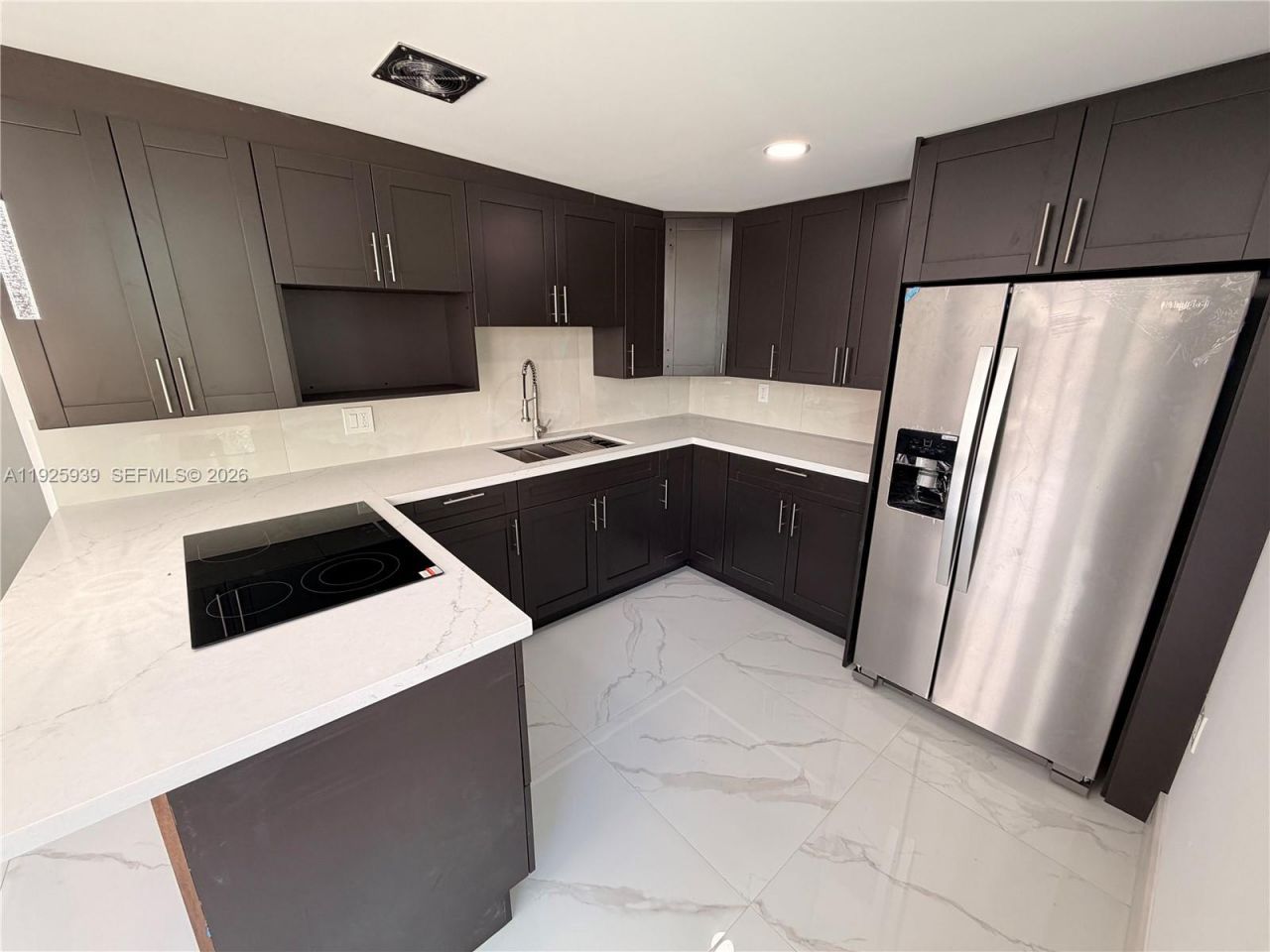 3527 NW 17th St, Miami, FL 33125 Photo