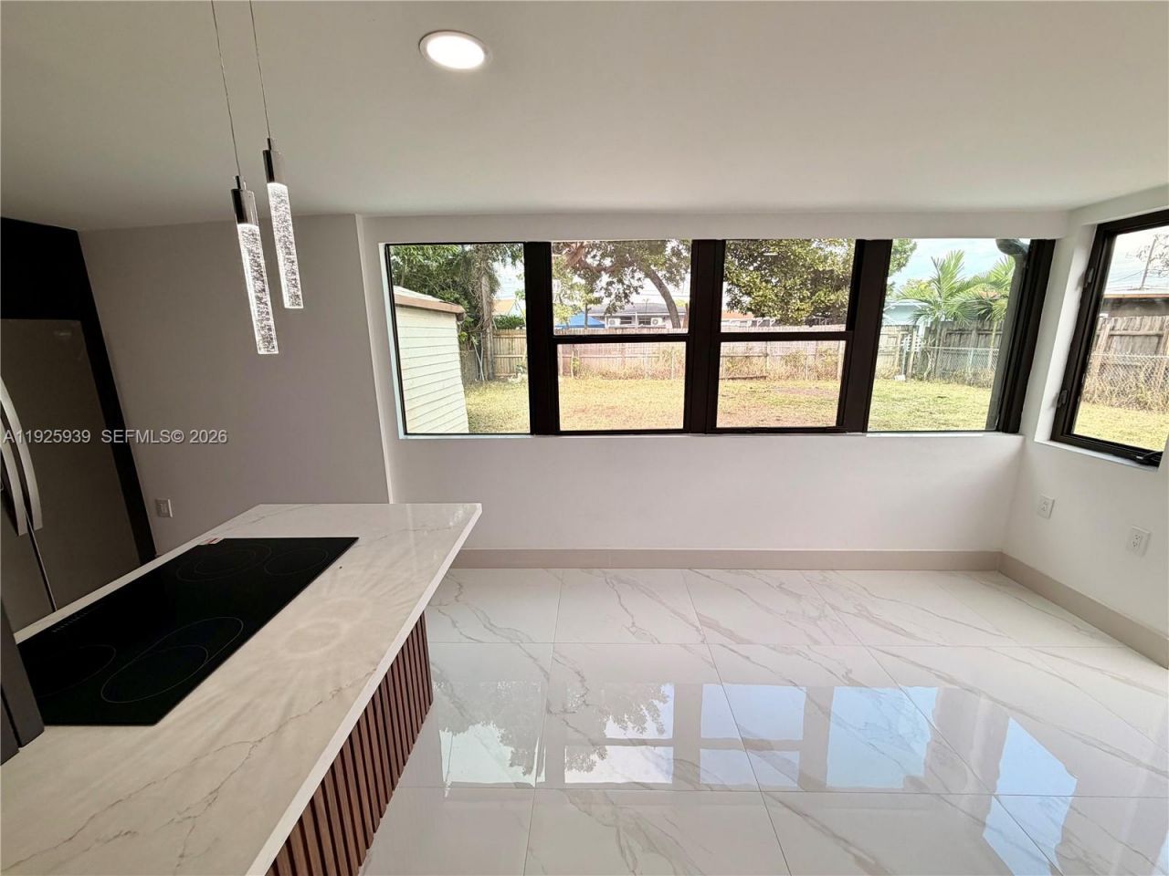 3527 NW 17th St, Miami, FL 33125 Photo