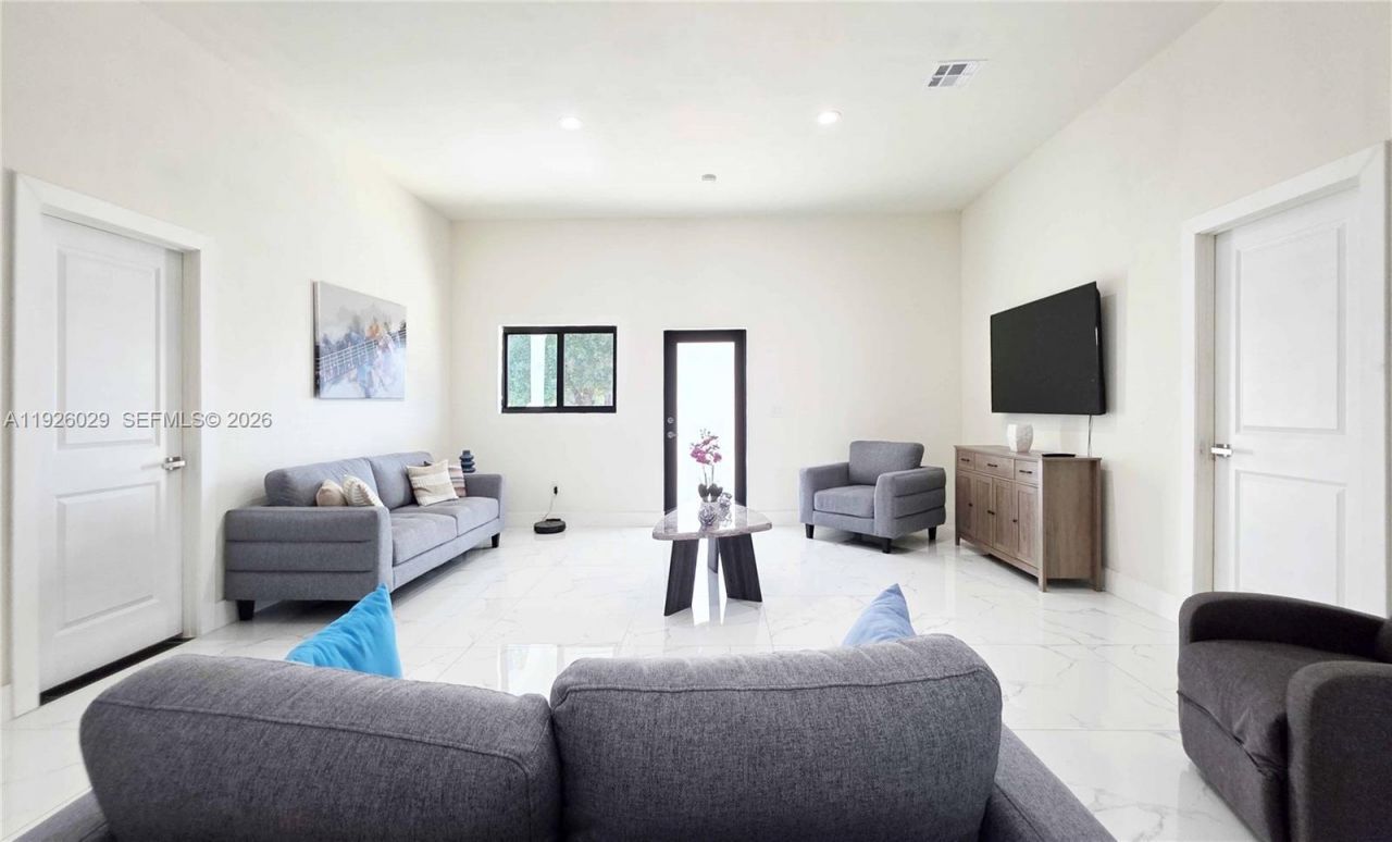 527 Perimeter Rd, Clewiston, FL 33440 Photo