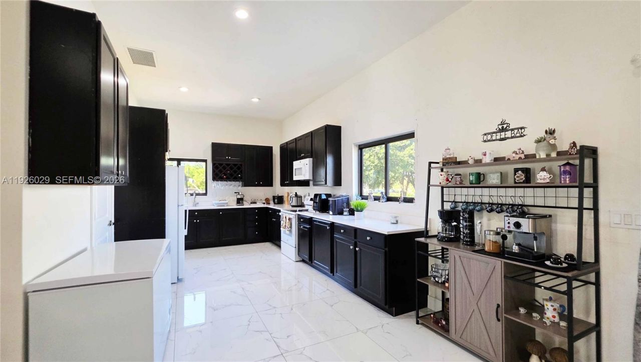 527 Perimeter Rd, Clewiston, FL 33440 Photo