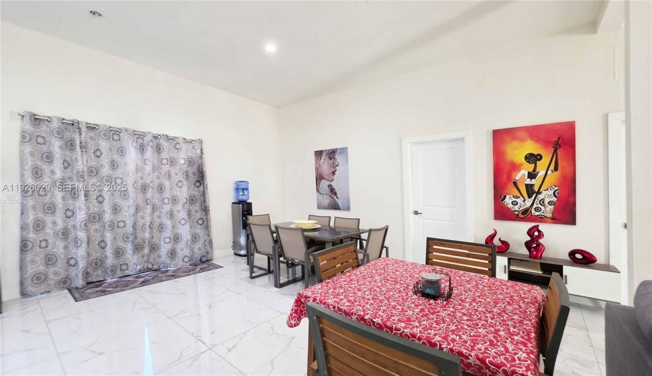 527 Perimeter Rd, La Belle, FL 33440 Photo