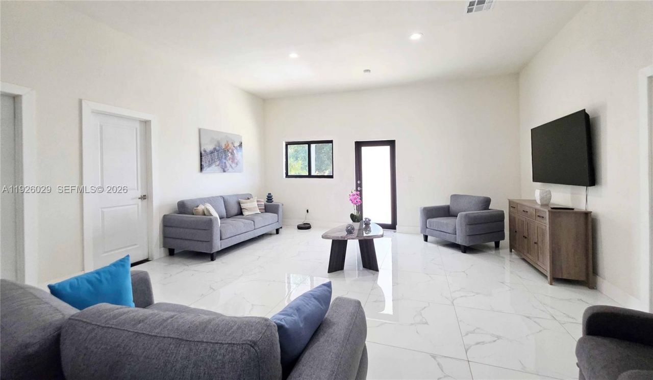 527 Perimeter Rd, Clewiston, FL 33440 Photo