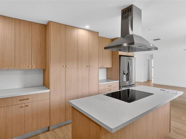 4850 SW 93rd Ct, Miami, FL 33165