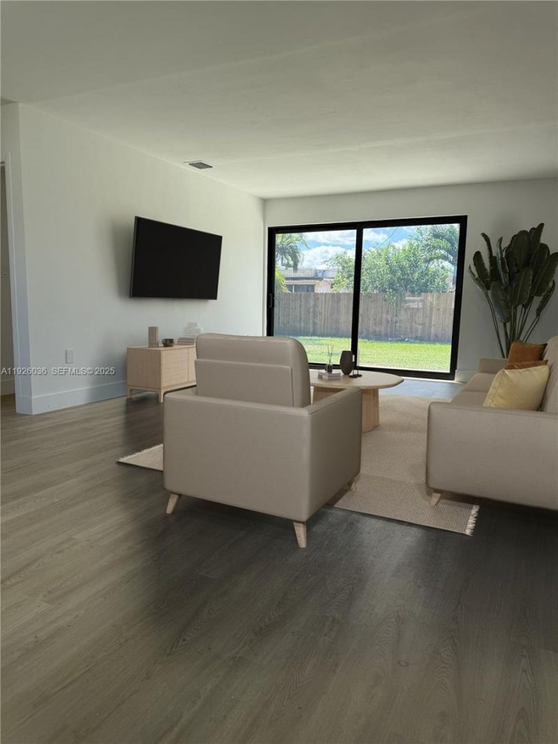 4850 SW 93rd Ct, Miami, FL 33165 Photo