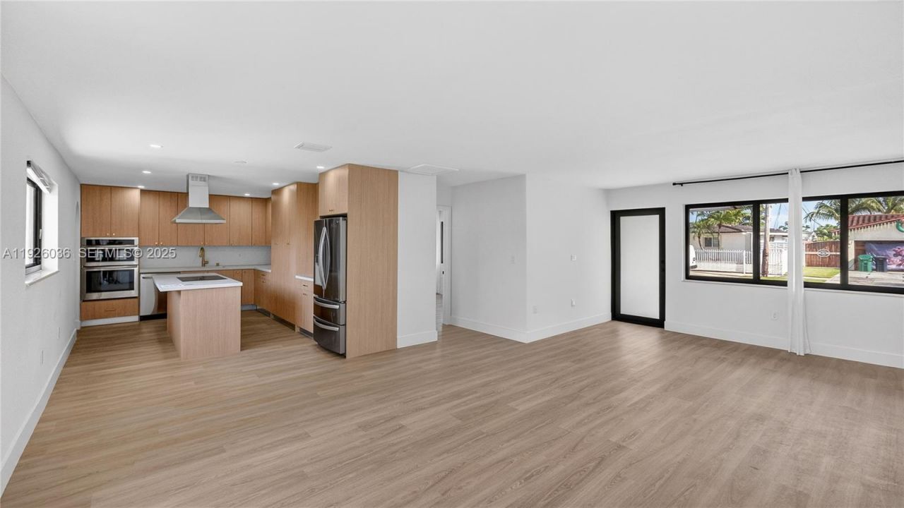 4850 SW 93rd Ct, Miami, FL 33165 Photo