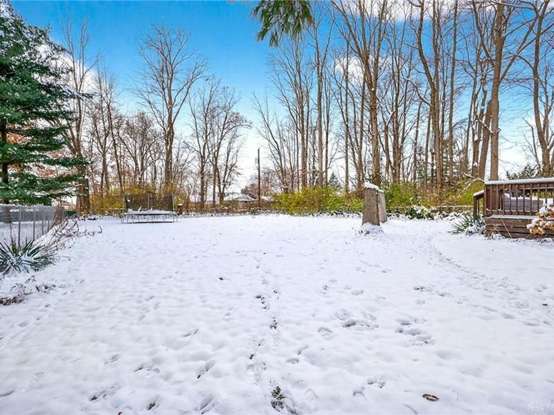 815 Oneida Trail, New Jasper Township, OH 45335 Photo 4