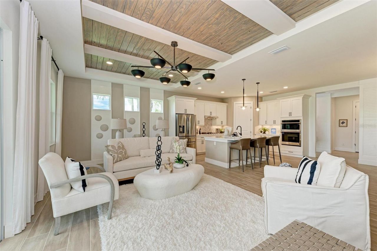 10016 Rembrandt Way, Unit 101, Bradenton, FL 34212 Photo