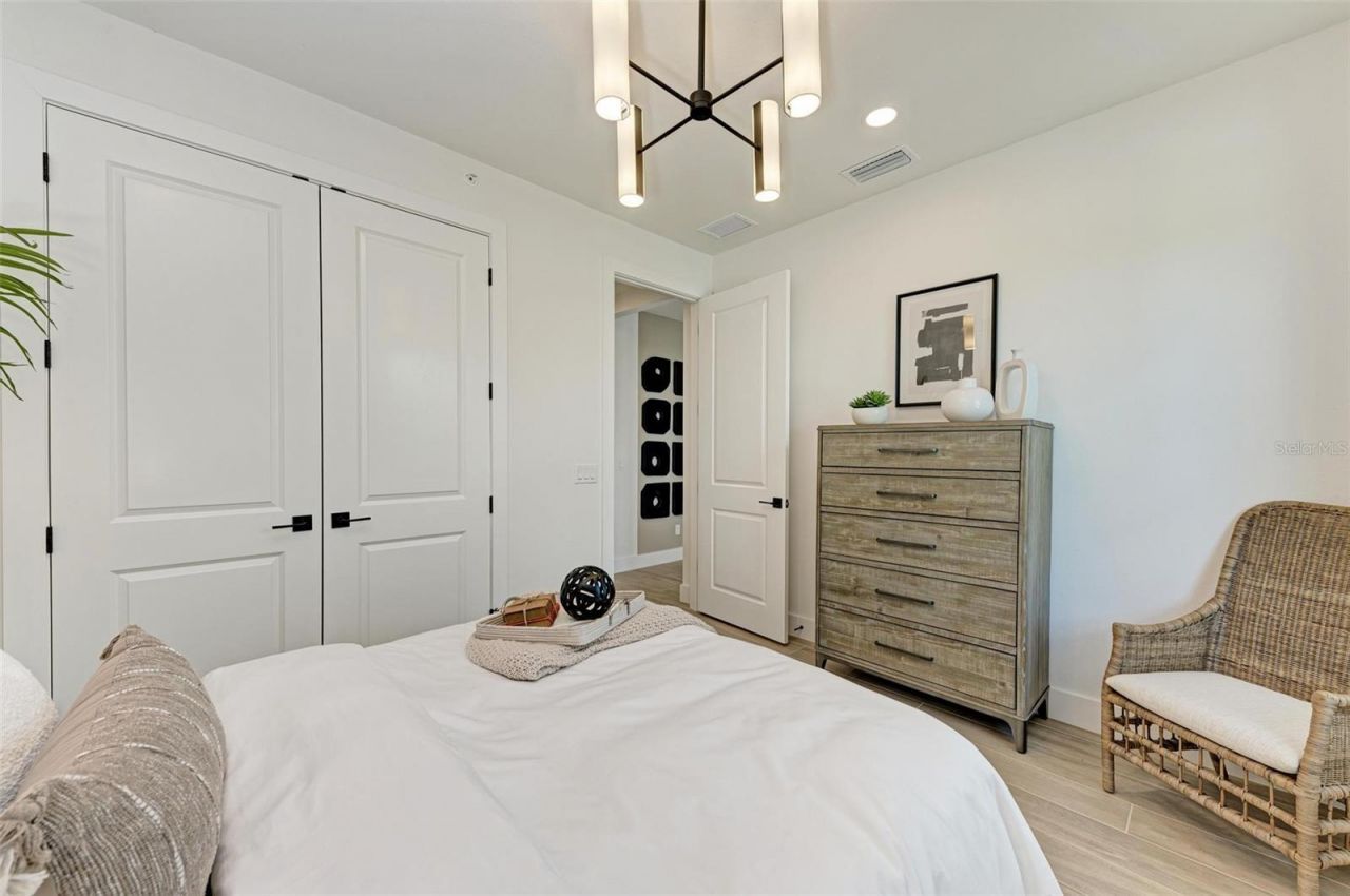 10016 Rembrandt Way, Unit 101, Bradenton, FL 34212 Photo