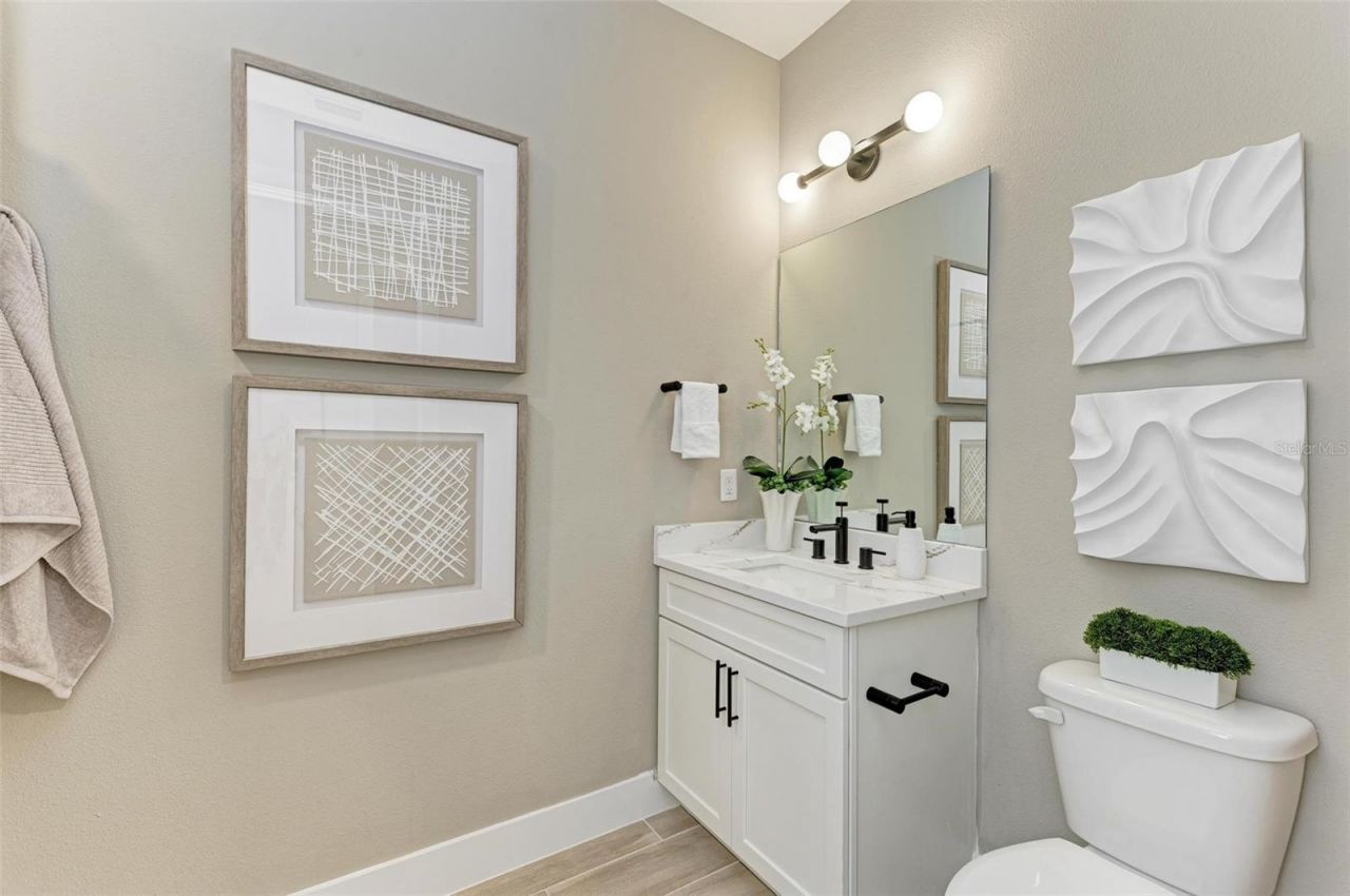 10016 Rembrandt Way, Unit 101, Bradenton, FL 34212 Photo