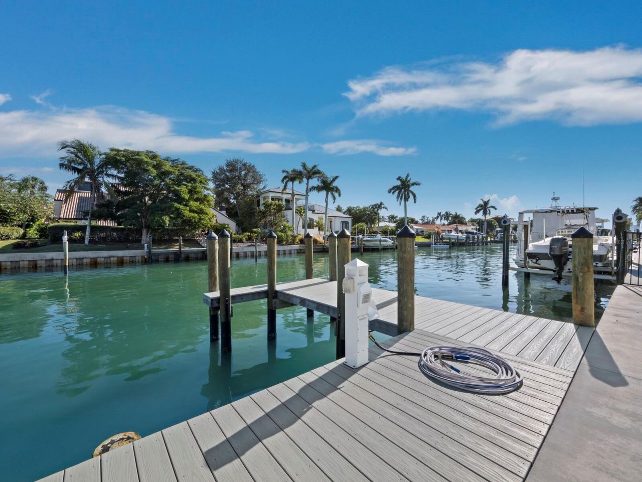 656 S Owl Drive, Sarasota, FL 34236 Photo