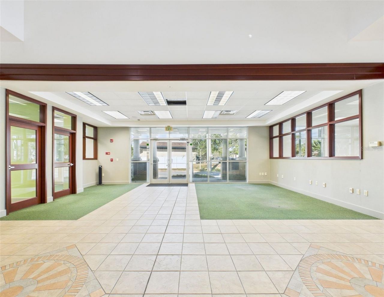 6050 Saint Augustine Road, Jacksonville, FL 32217 Photo