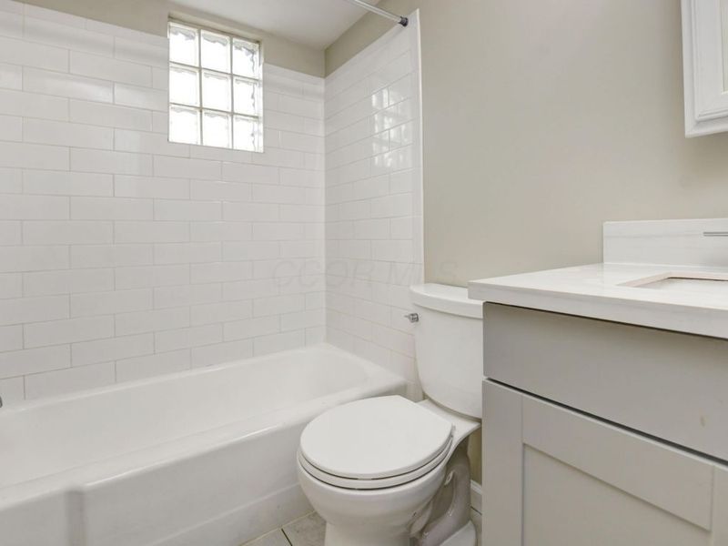 1445 E Main Street, Unit 1447, Columbus, OH 43205 Photo 13