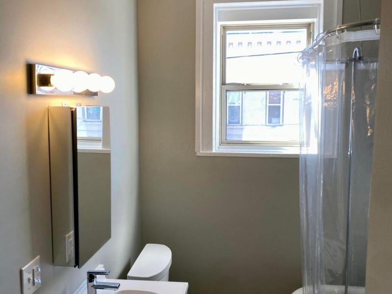 1445 E Main Street, Unit 1447, Columbus, OH 43205 Photo 28