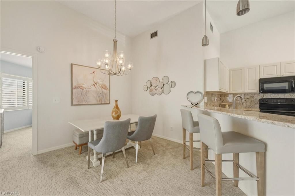 559 Beachwalk Cir, Unit U202, Naples, FL 34108 Photo