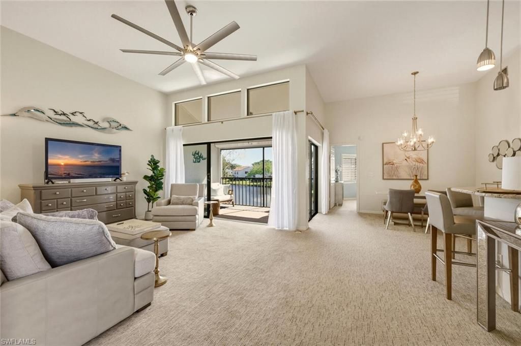 559 Beachwalk Cir, Unit U202, Naples, FL 34108 Photo