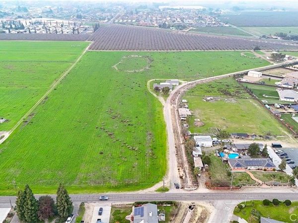 6676 Gertrude Avenue, Winton, CA 95388