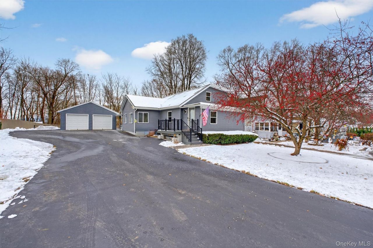 173 N Grand Avenue, Poughkeepsie, NY 12603 Main Photo